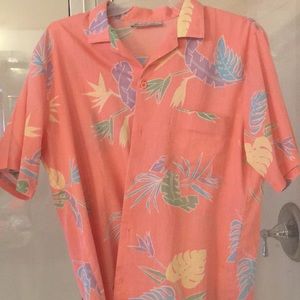 HAWAIIAN SHIRT!